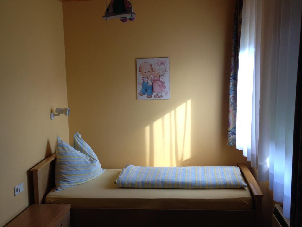 Pension Seerose Drobollach am Faakersee Room photo