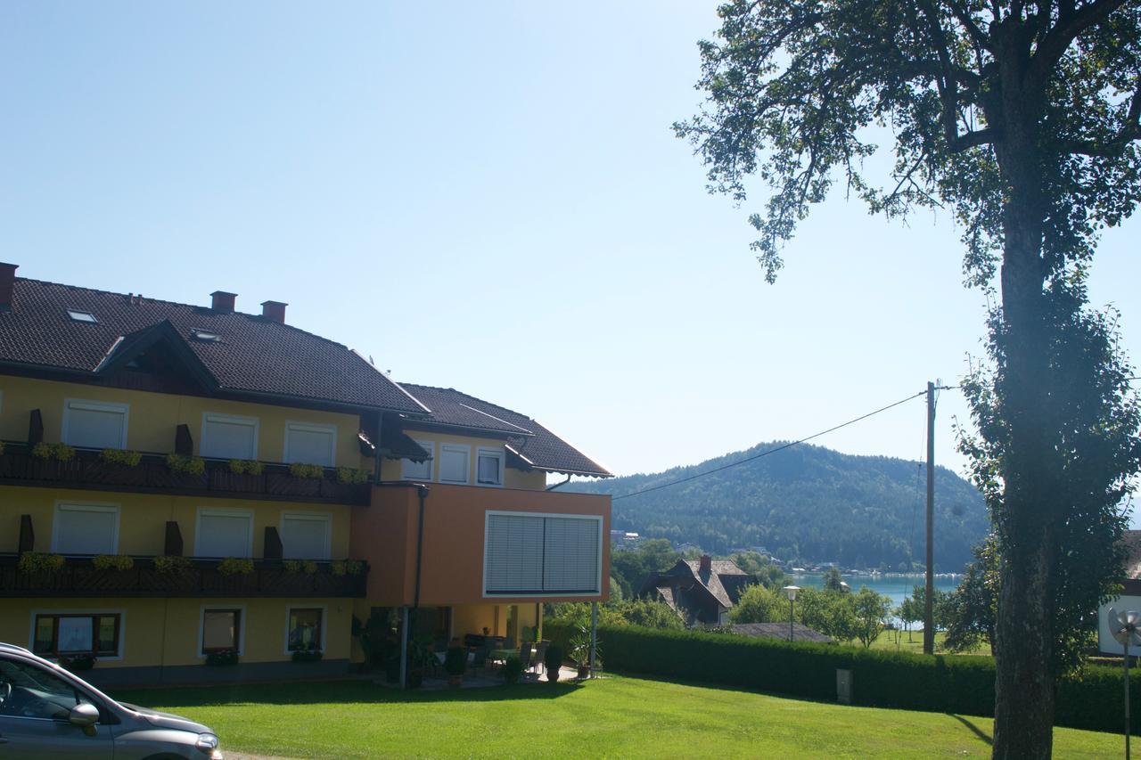 Pension Seerose Drobollach am Faakersee Exterior photo